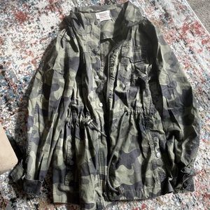 WOMENS CAMO JACKET